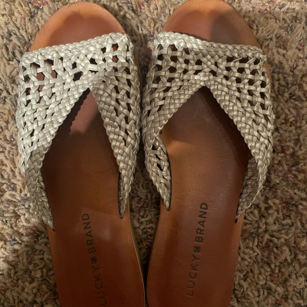 Lucky brand sandals!